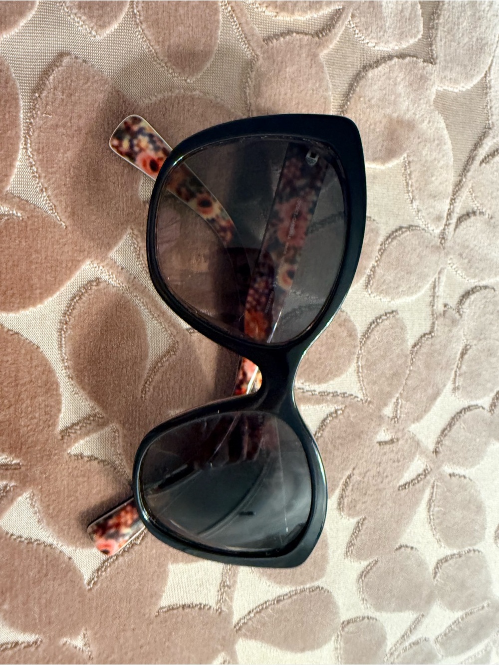 Dolce & Gabbana Black Cat-Eye Sunglasses with Tortoiseshell Temples